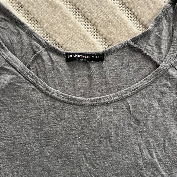 Brandy Melville Light Grey Scoop Neck T Shirt, in OS - Picture 2 of 5